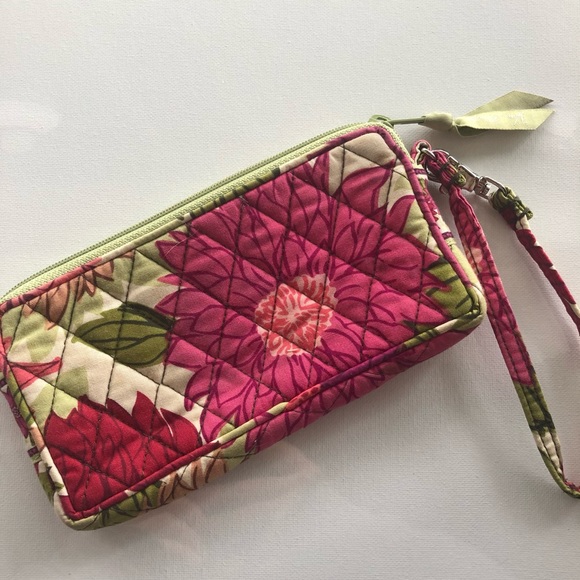 Vera Bradley Pretty Floral Wristlet - Picture 2 of 4